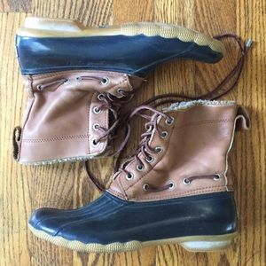 Fur-lined Sperry Duck Boots